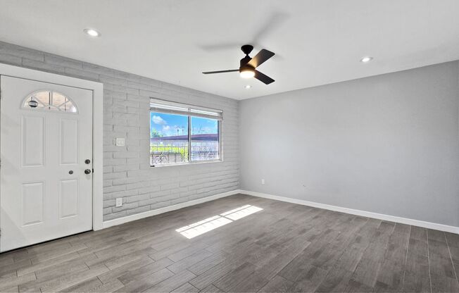 Gorgeous Town Home 7 Minutes away from Piestewa Peak Mesquite Trailhead