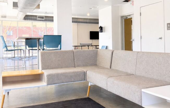 1 bed, 1 bath, 666 sqft, $999, Unit 4-104