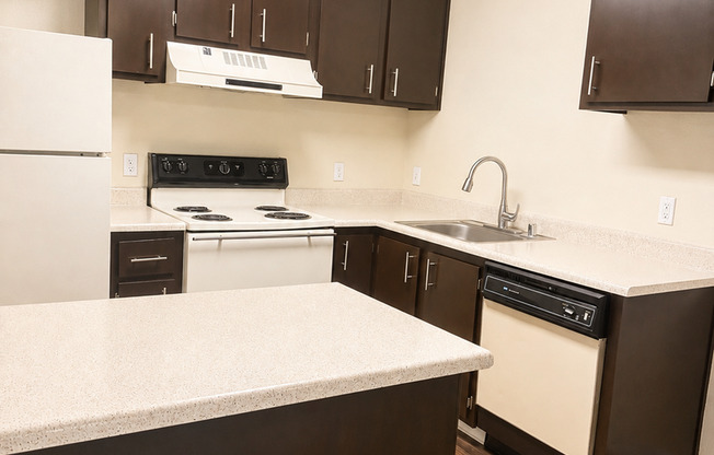 1 bed, 1 bath, 650 sqft, $1,445, Unit 251