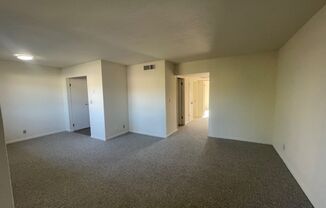 2 beds, 1 bath, $1,555