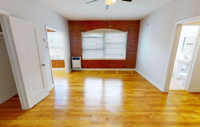 Studio, 1 bath, 450 sqft, $1,495, Unit 404