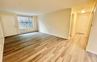 1 bed, 1 bath, 700 sqft, $1,550, Unit 01