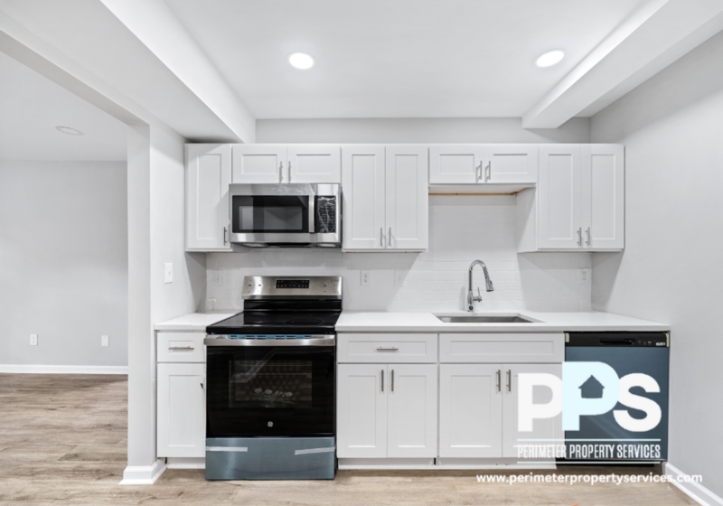 138 GRIFFIN ST NW