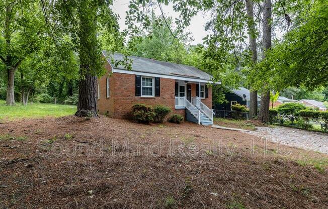 321 ANGIER AVE