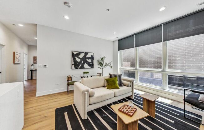 3 beds, 3 baths, 1,248 sqft, $4,600, Unit 3449-409