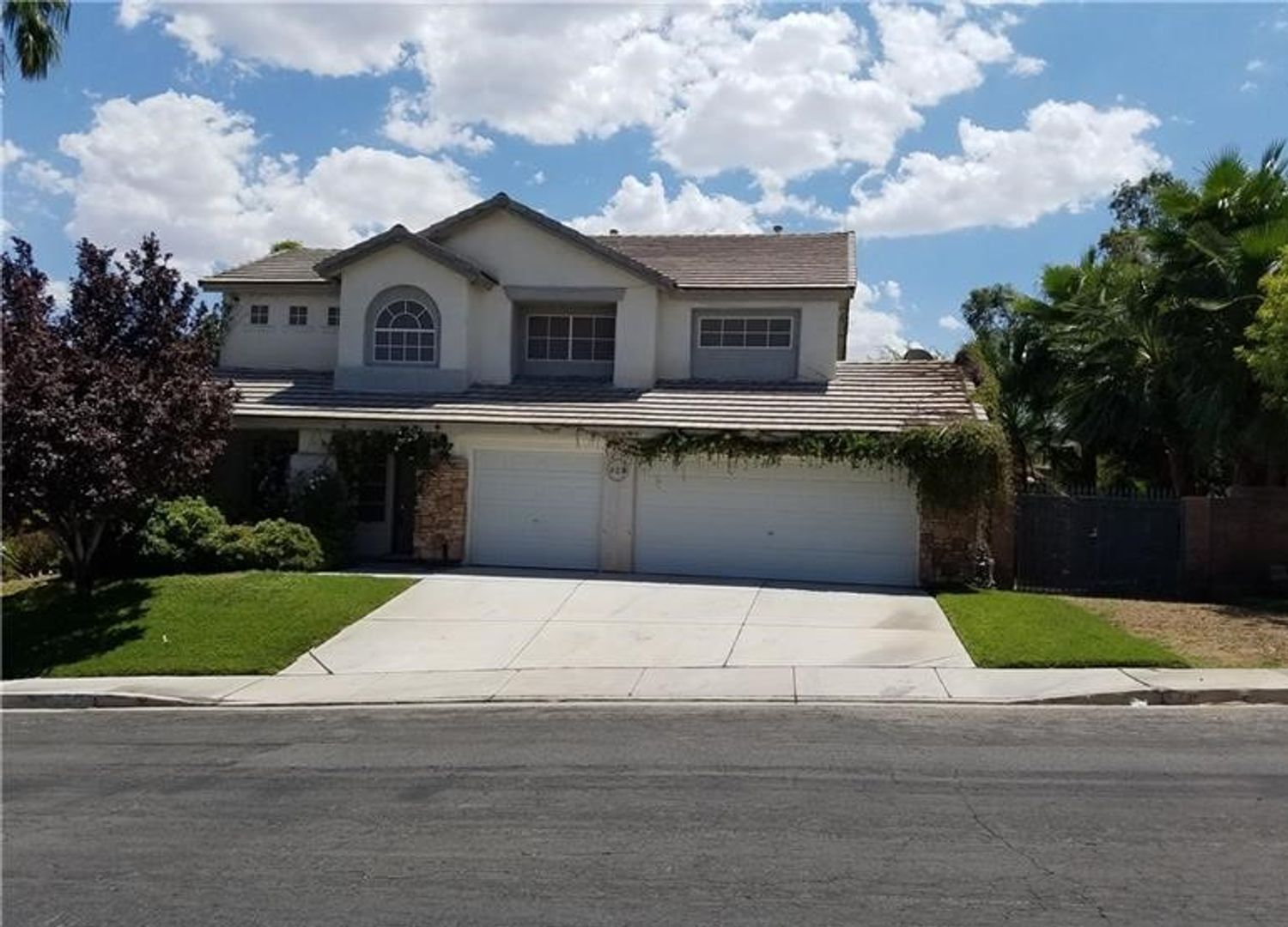 Green Valley Rental with a Pool