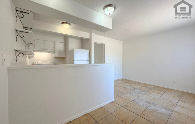 1708 W Yuma St
