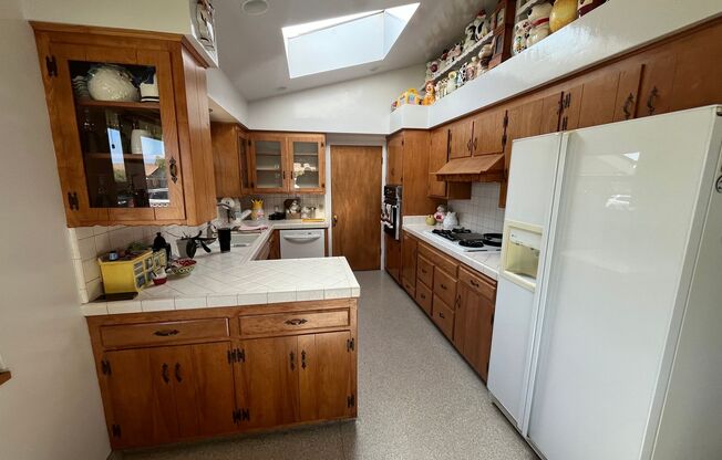 502 E. Rose Avenue