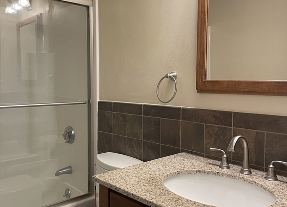 2 beds, 2 baths, 1,130 sqft, $4,850, Unit 304