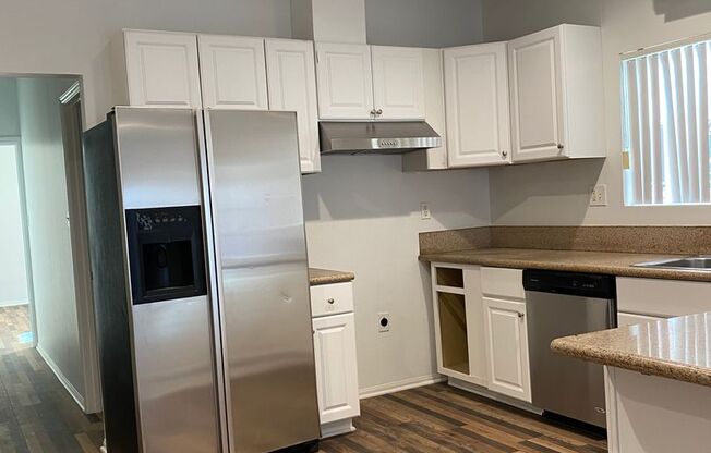 2625 - 2627 1/2 Wellington Rd.