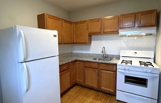 1503 N KOLIN