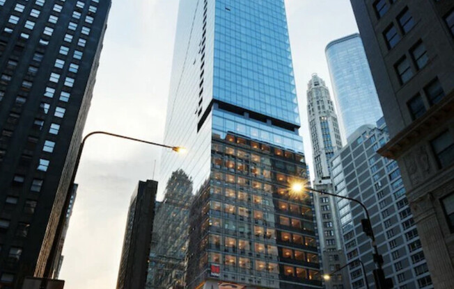 88 E WACKER PL