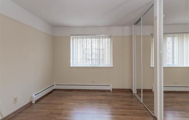 Winthrop Place - Bedroom Photo