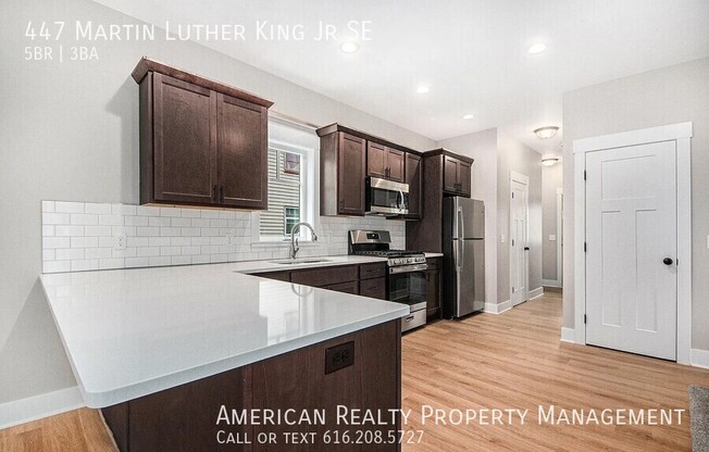 447 MARTIN LUTHER KING SE