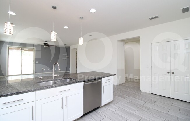 7552 W WHITEHORN TRL