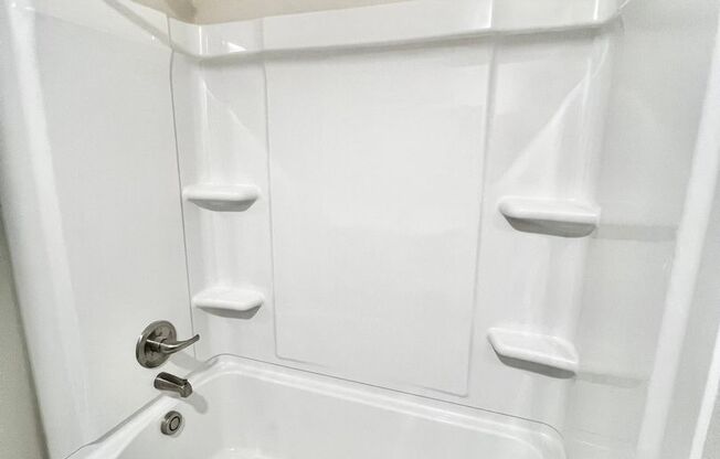 2 beds, 1 bath, 794 sqft, $1,500, Unit 54