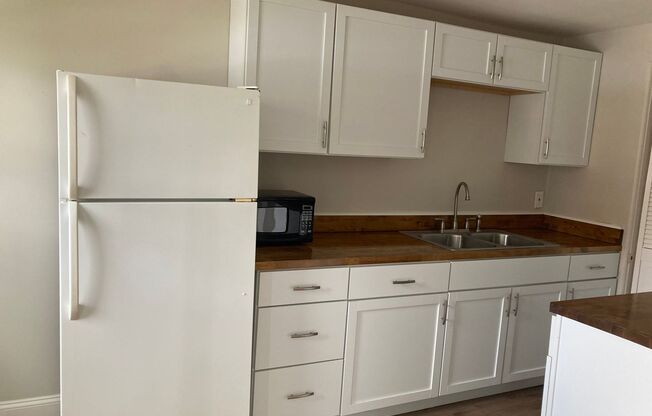 812-906 Turtle Way