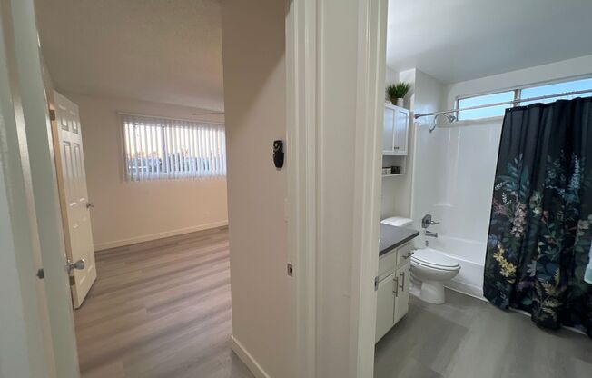 2 beds, 2 baths, 1,200 sqft, $2,622, Unit 241-36