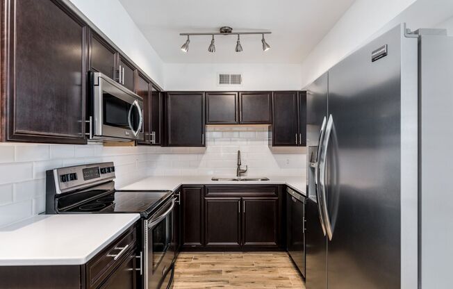 2 beds, 1 bath, 900 sqft, $1,699, Unit 3718 E Glenrosa Ave #3