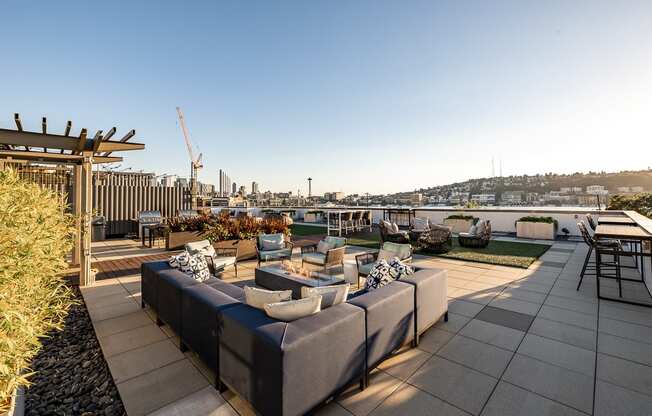 Equinox Rooftop Terrence at Equinox Apartments, Seattle