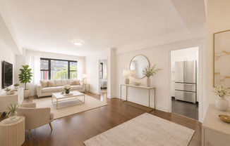 157 E 57th St
