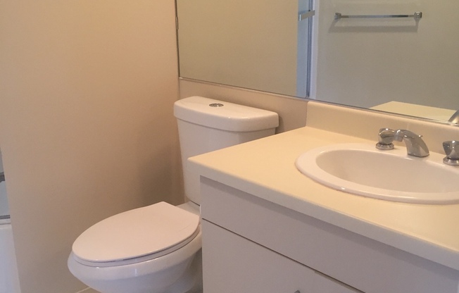 1 bed, 1 bath, $2,250, Unit # 1611
