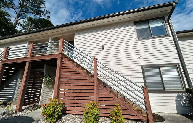 Wrightsville Beach School District** - Available NOW!