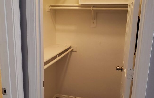 2 beds, 2.5 baths, $1,899