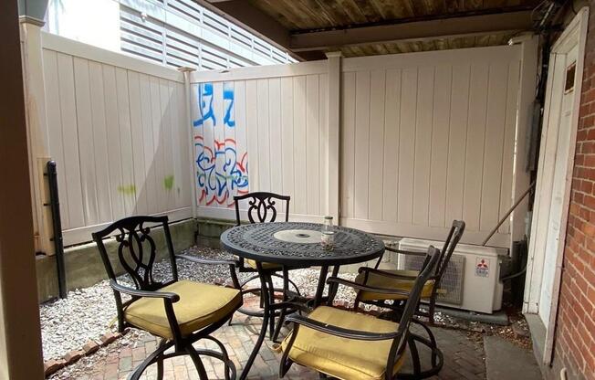 50 Saint Germain St # B