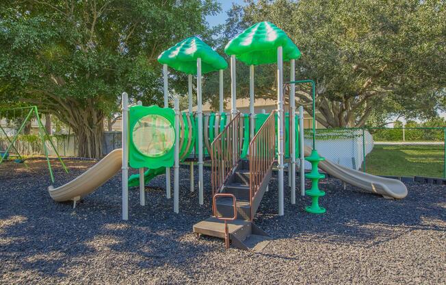  GIGGLE'S AND LAUGHTER