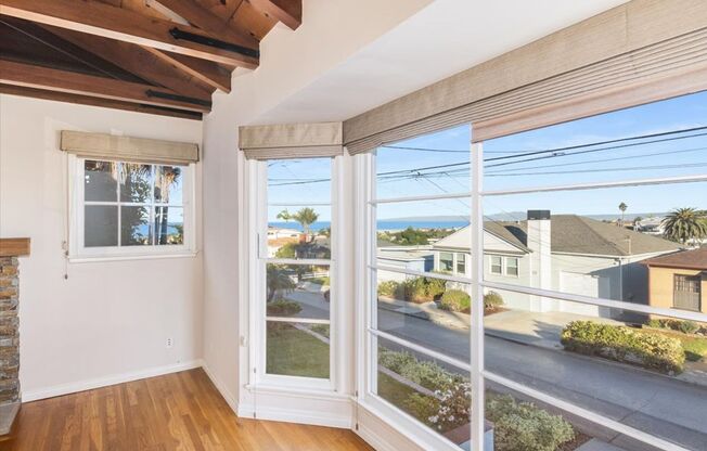 Hermosa Beach Bungalow with Beautiful Backyard and Ocean Views!