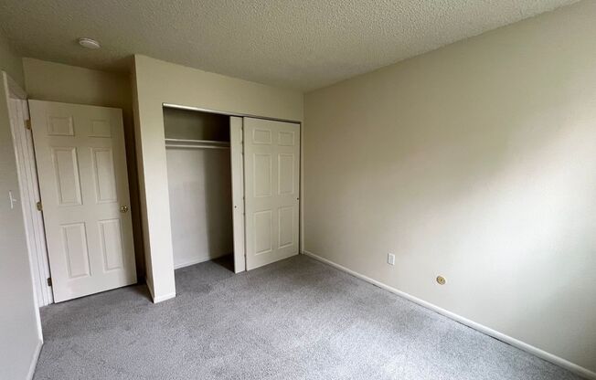 2 beds, 1 bath, 600 sqft, $1,225, Unit 6