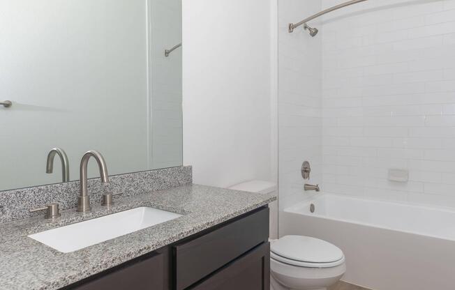 1 bed, 1 bath, 778 sqft, $1,269