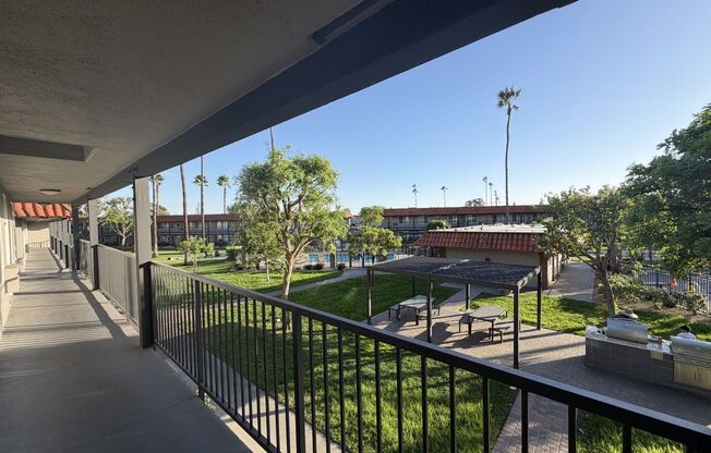 2 beds, 2 baths, 959 sqft, $2,930, Unit 0264
