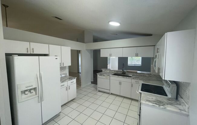 3 beds, 2 baths, $2,000