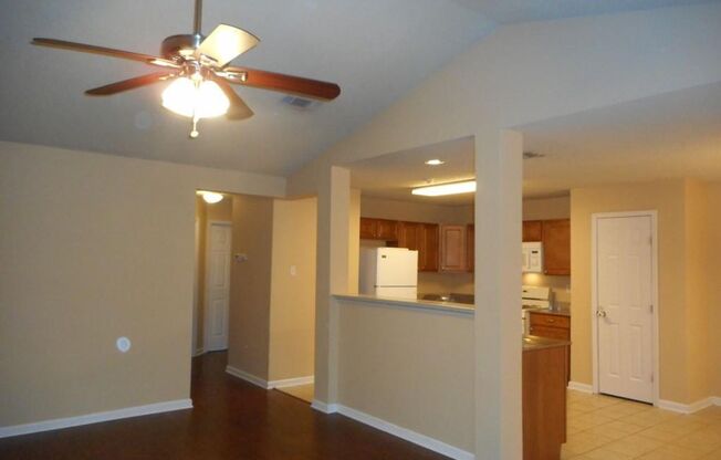 3 beds, 2 baths, $1,900