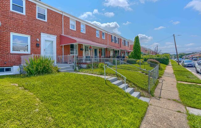 3 Bed 1 Bath Rowhome with OFFSTREET PARKING AND OUTSIDE STORAGE