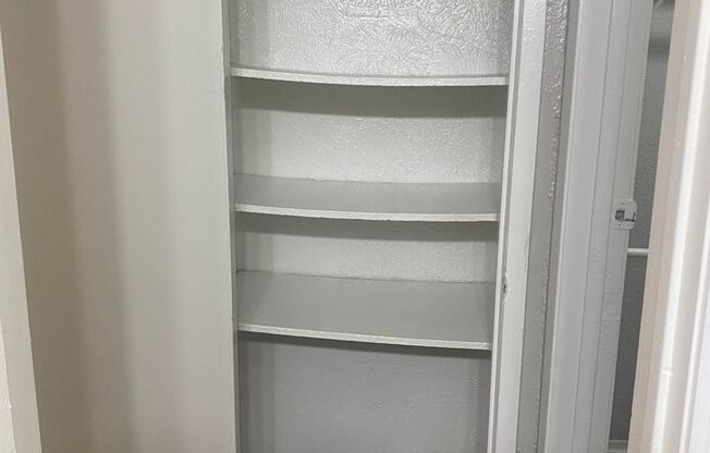 1 bed, 1 bath, 500 sqft, $778, Unit 05E