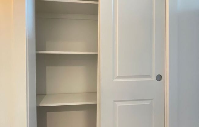 2 beds, 2 baths, 750 sqft, $1,650, Unit Unit 206