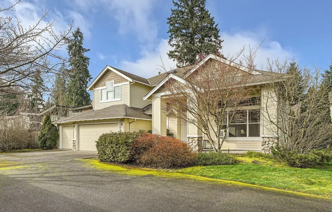 Charming Home For Lease in Rose Hill