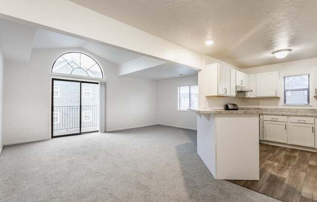 Huntington Cove Apartments in Merrillville