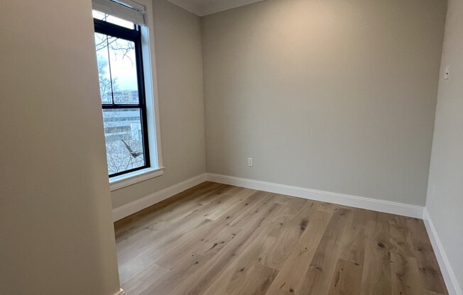 4 beds, 3 baths, 1,150 sqft, $6,450, Unit 302