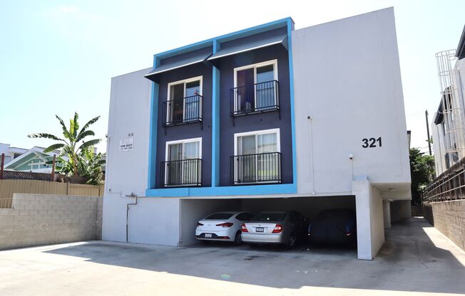 321 S Harvard Blvd Apartments