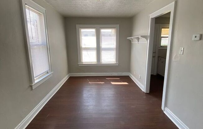 29 W NEFF AVE
