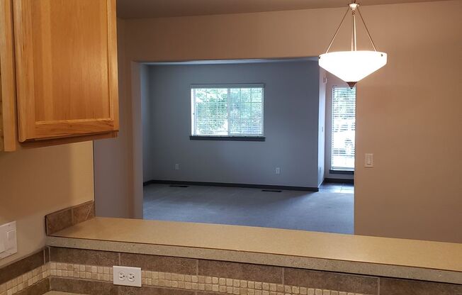 2 beds, 1.5 baths, 1,066 sqft, $1,795, Unit 1874-08