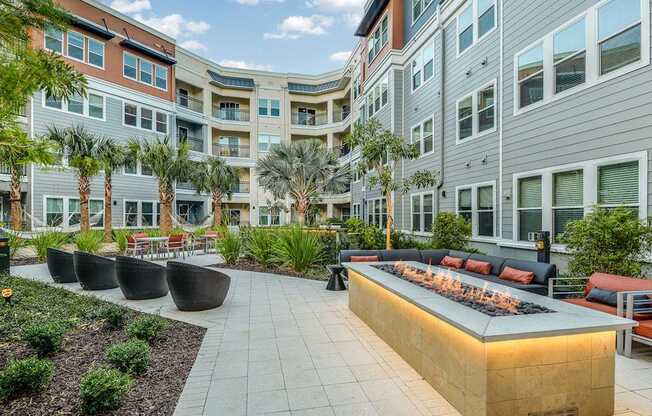 Luxury Apartments in Tampa, FL