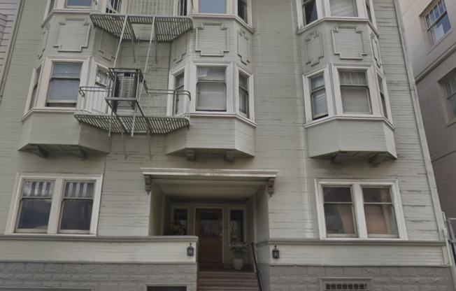 1040 Mason Street