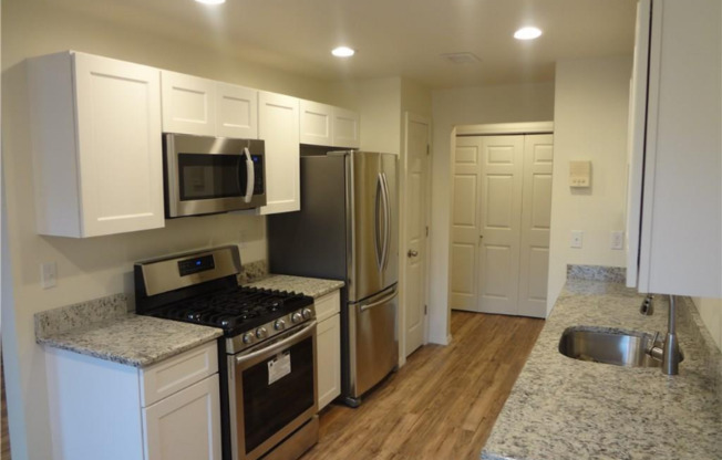 529 SHARON GDN CT