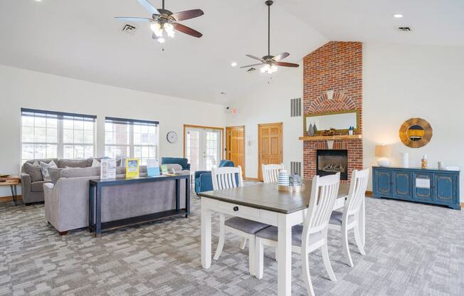 Dining and lounging area in the community clubhouse at Williamsburg Park Apartments