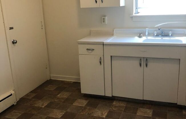 1 bed, 1 bath, 580 sqft, $625, Unit 1500-803